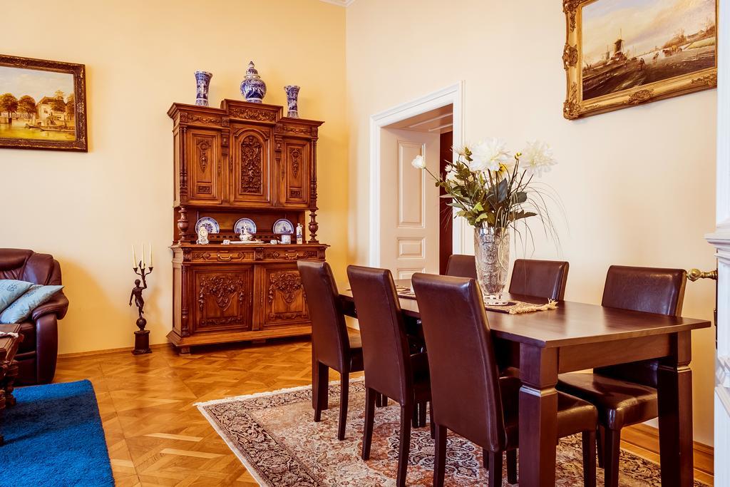Apartment Vodickova 11 ปราก ภายนอก รูปภาพ